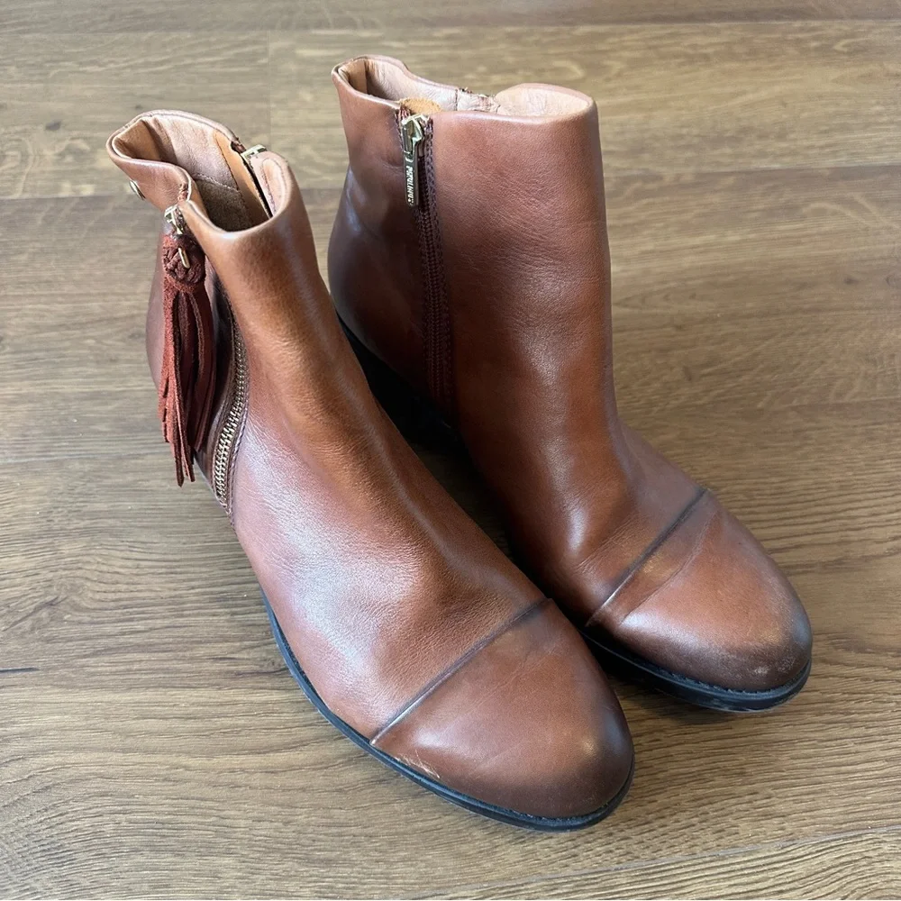 Pikolinos Brown Leather Ankle Boots with Tassel - Picture 5 of 10